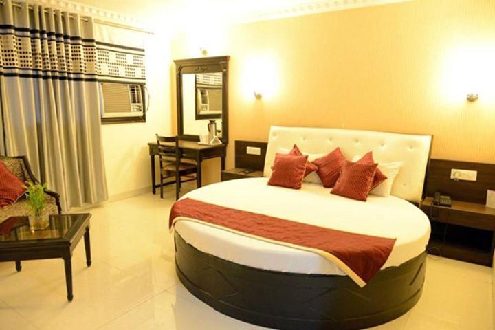 Hotel City Heart Residency Chandigarh Exterior photo